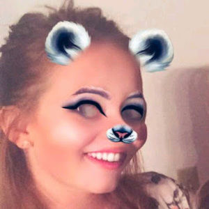 Meet your Posher, Dani